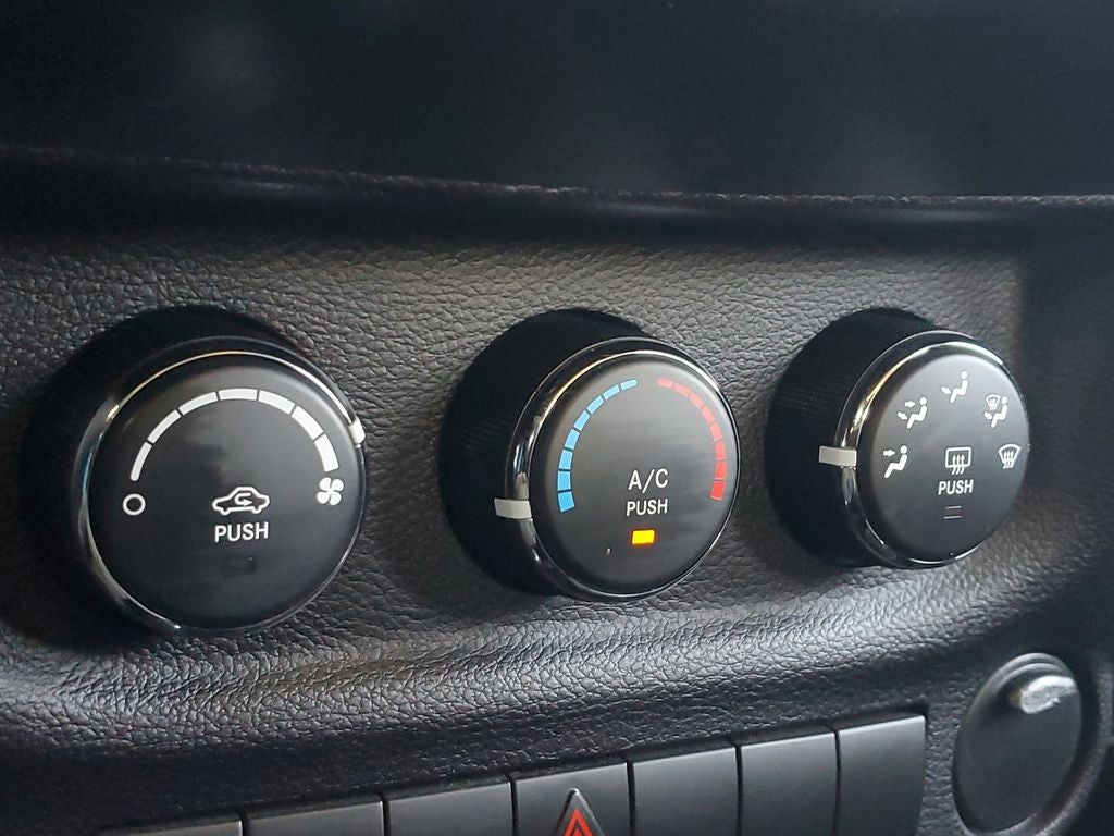 2015 Jeep Wrangler Unlimited Sport 4WD