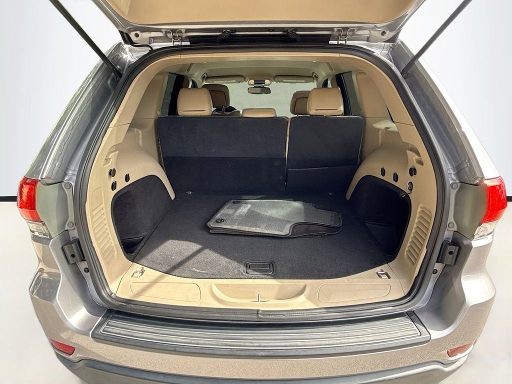 2016 Jeep Grand Cherokee Laredo