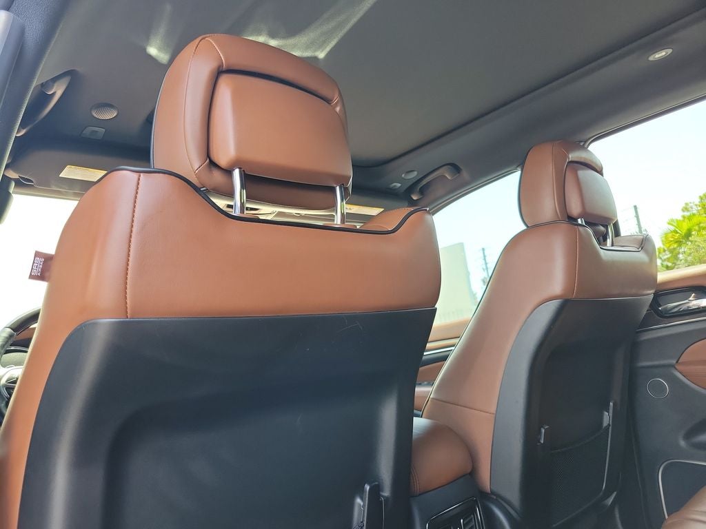 2020 Jeep Grand Cherokee Overland