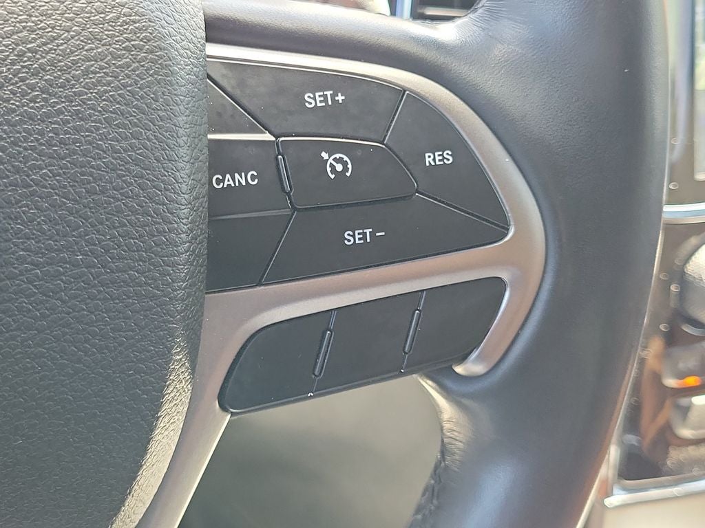 2020 Jeep Grand Cherokee Overland