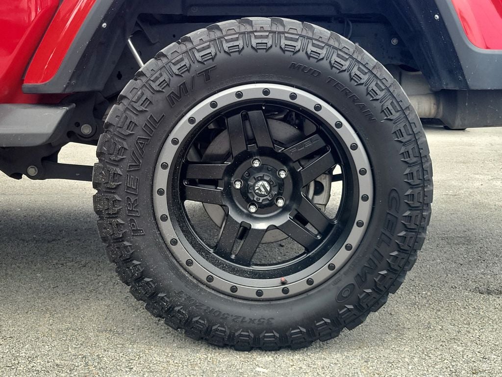 2021 Jeep Gladiator Sport LIFTED