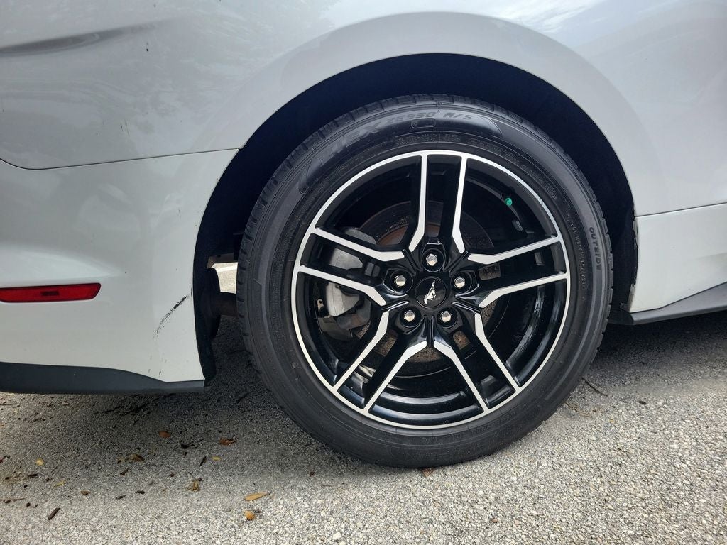 2022 Ford Mustang EcoBoost Premium