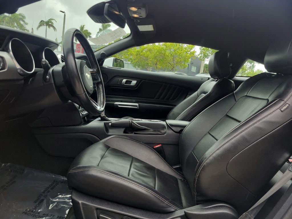 2022 Ford Mustang EcoBoost Premium