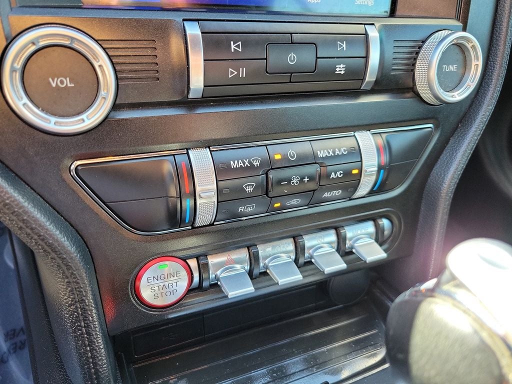 2021 Ford Mustang EcoBoost