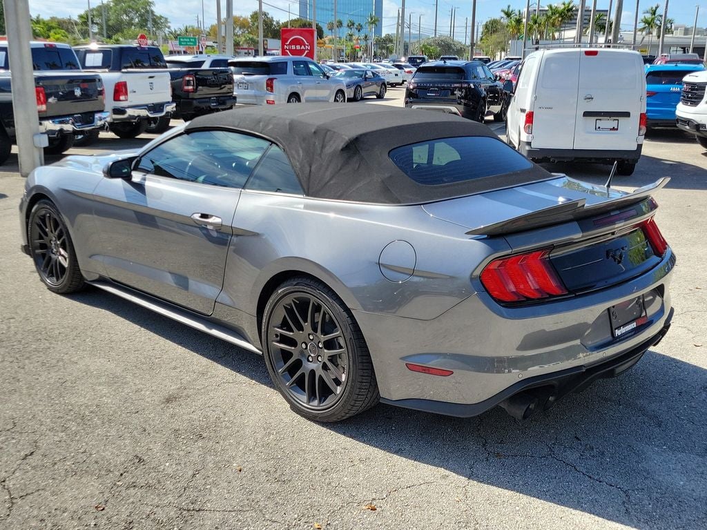 2021 Ford Mustang EcoBoost