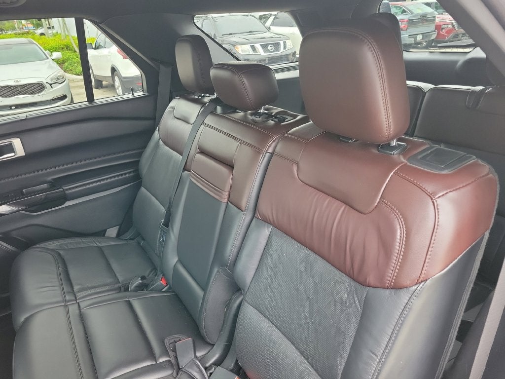2021 Ford Explorer Platinum 4WD