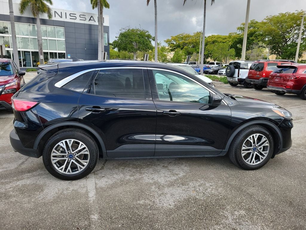 2022 Ford Escape Hybrid SEL