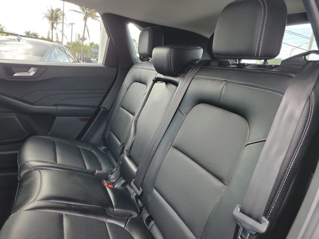 2022 Ford Escape Hybrid SEL