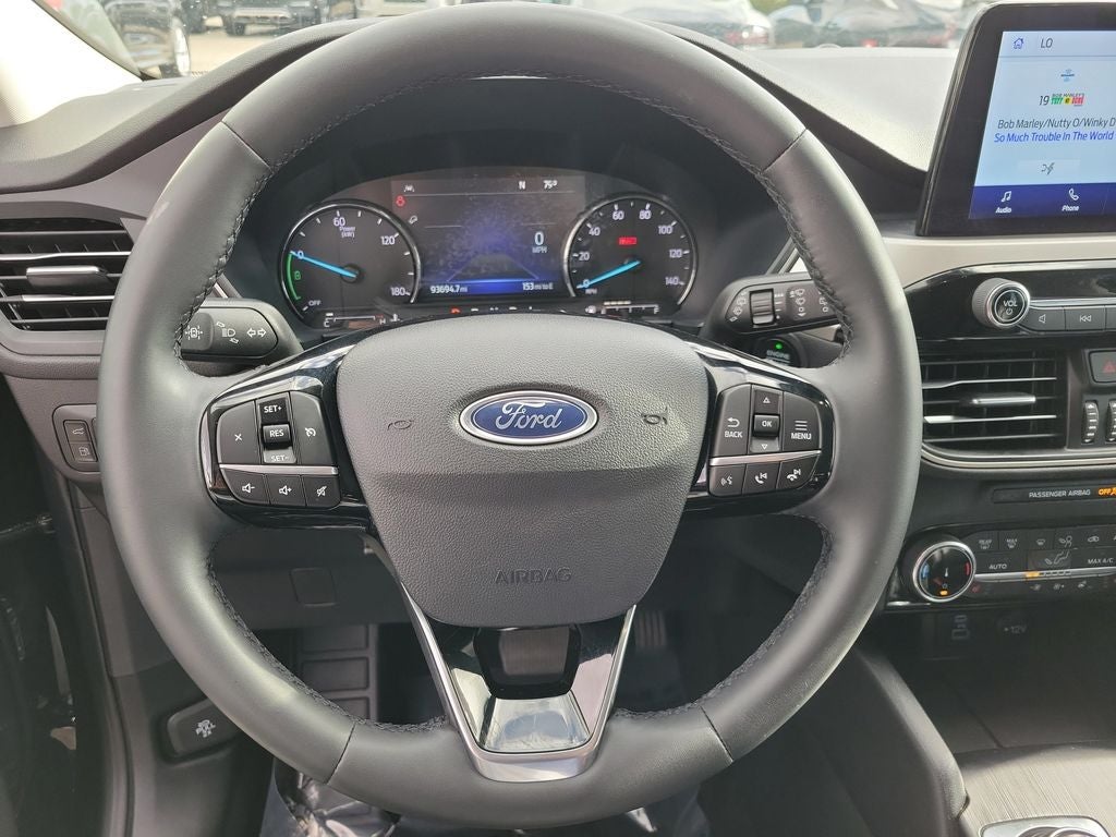 2022 Ford Escape Hybrid SEL
