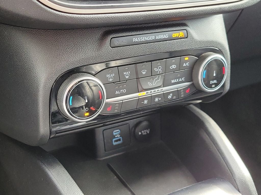 2022 Ford Escape Hybrid SEL