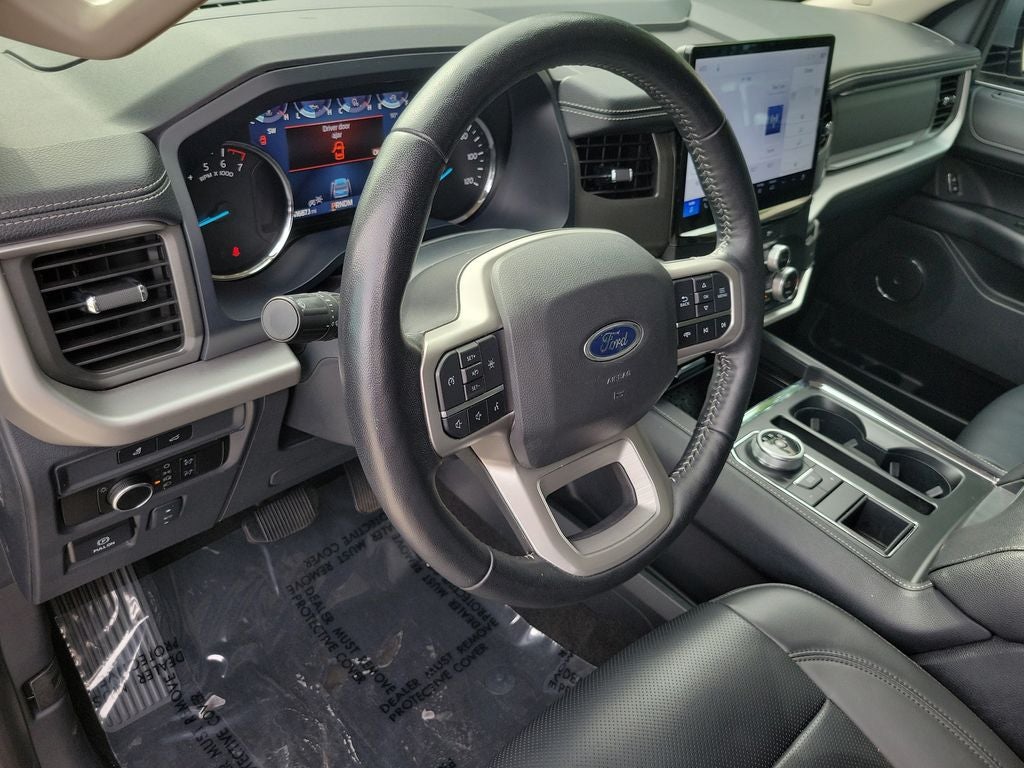 2023 Ford Expedition XLT