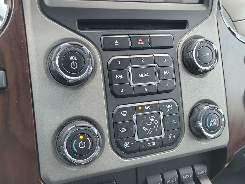 2016 Ford F-250SD Lariat