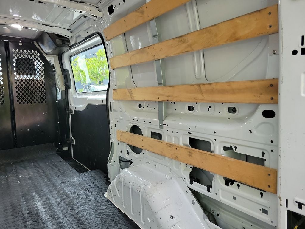 2022 Ford Transit-250 Base