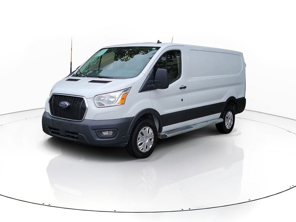 2022 Ford Transit-250 Base