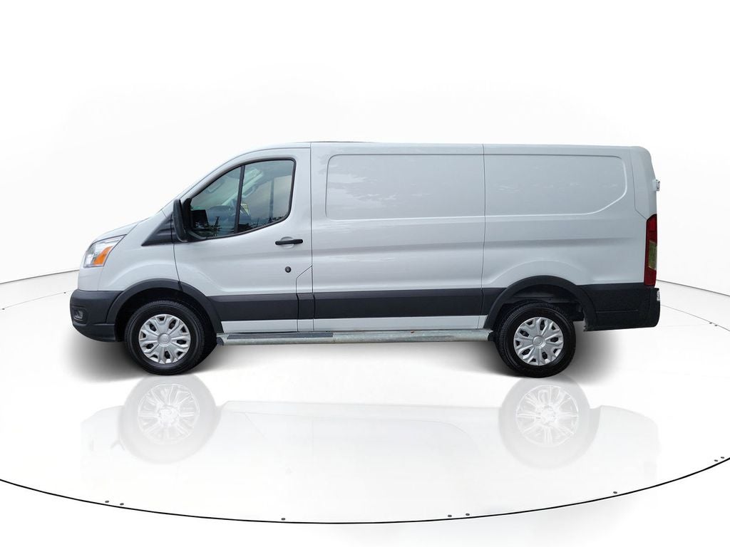 2022 Ford Transit-250 Base