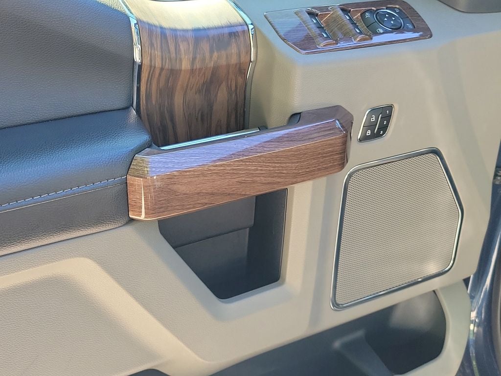 2019 Ford F-150 Lariat 4X4 W/PANO ROOF