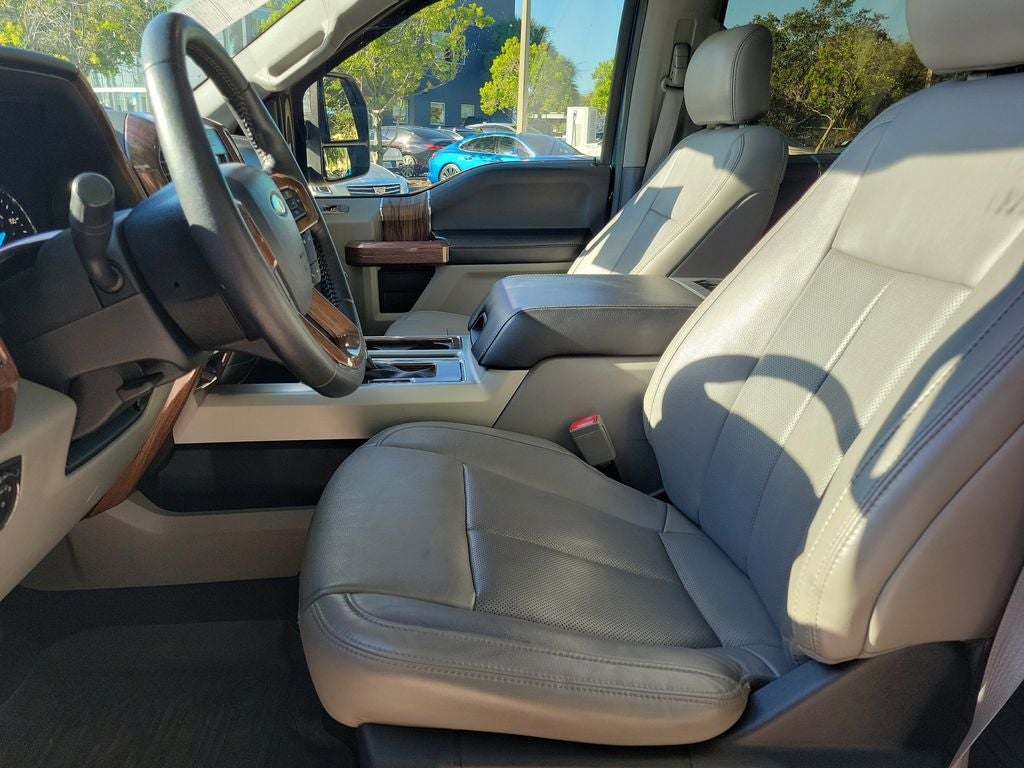 2019 Ford F-150 Lariat 4X4 W/PANO ROOF