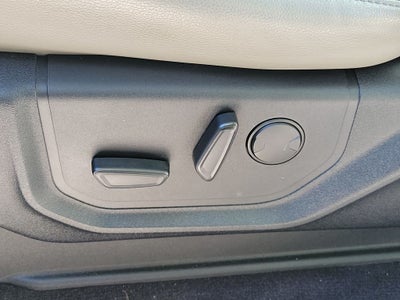 2019 Ford F-150 Lariat 4X4 W/PANO ROOF