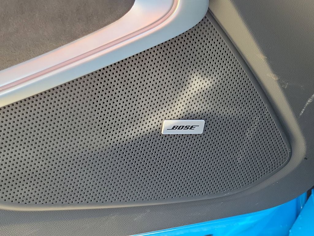 2022 Chevrolet Camaro ZL1 W/ 6 SPEED MANUAL