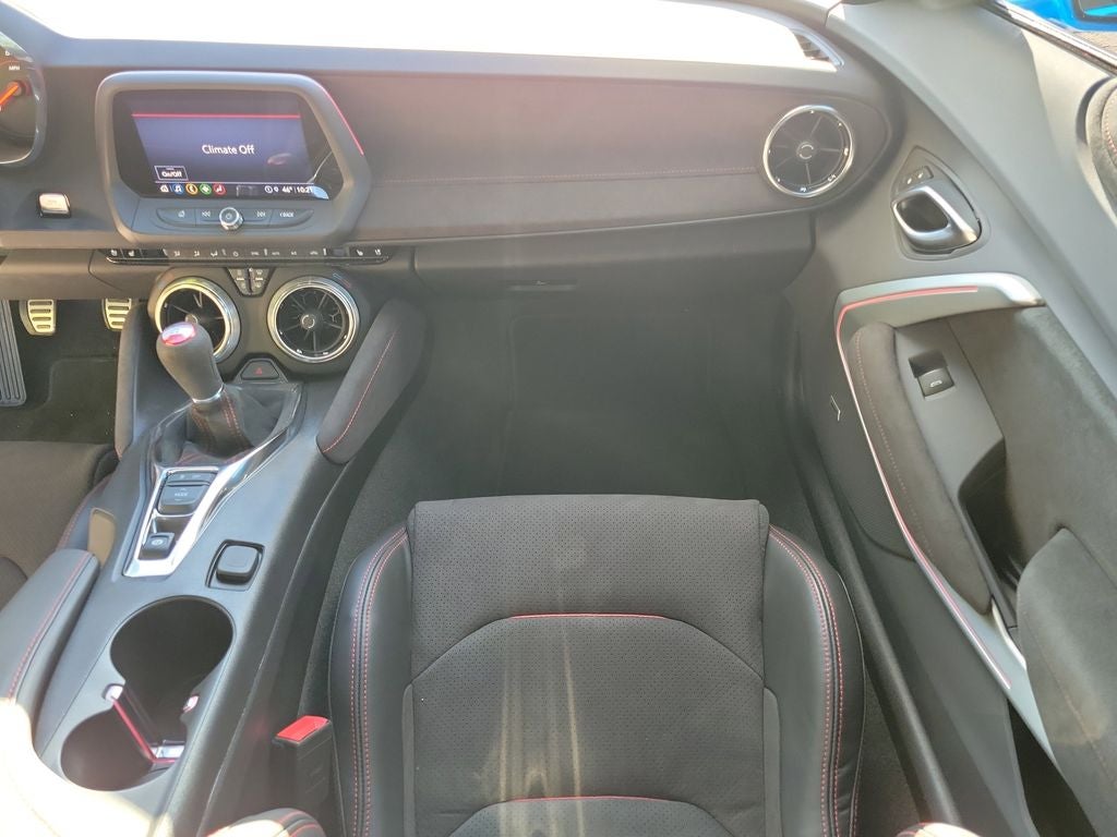 2022 Chevrolet Camaro ZL1 W/ 6 SPEED MANUAL