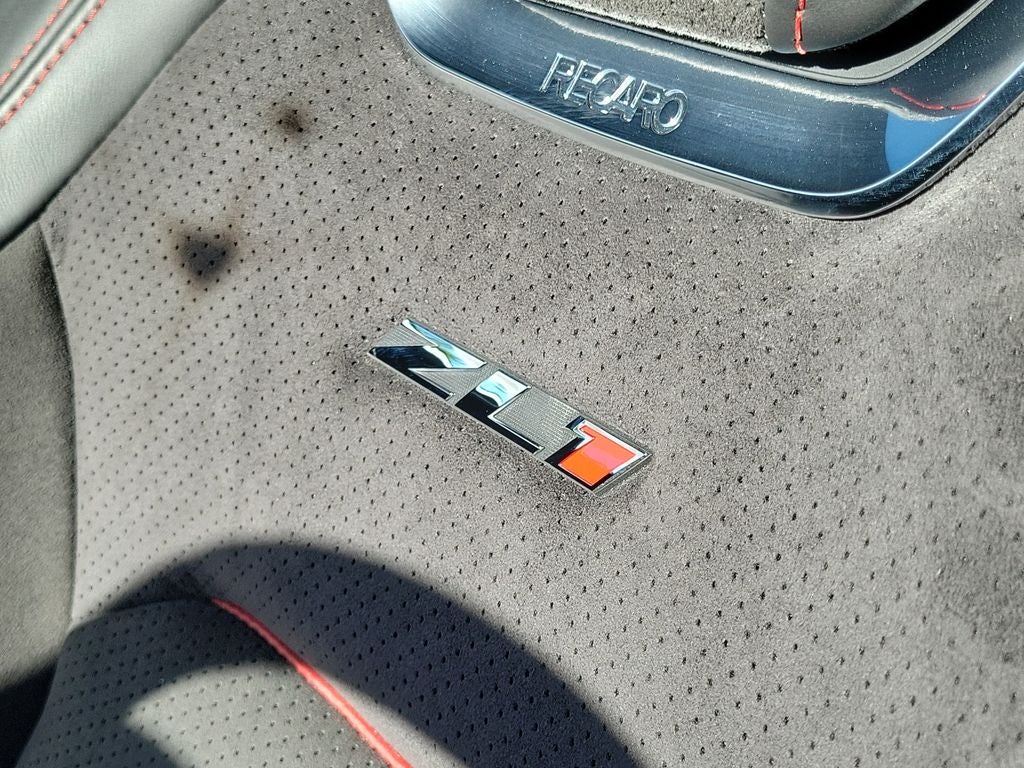 2022 Chevrolet Camaro ZL1 W/ 6 SPEED MANUAL