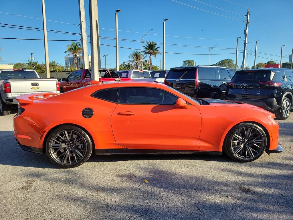 2021 Chevrolet Camaro ZL1 6 SPEED MANUAL