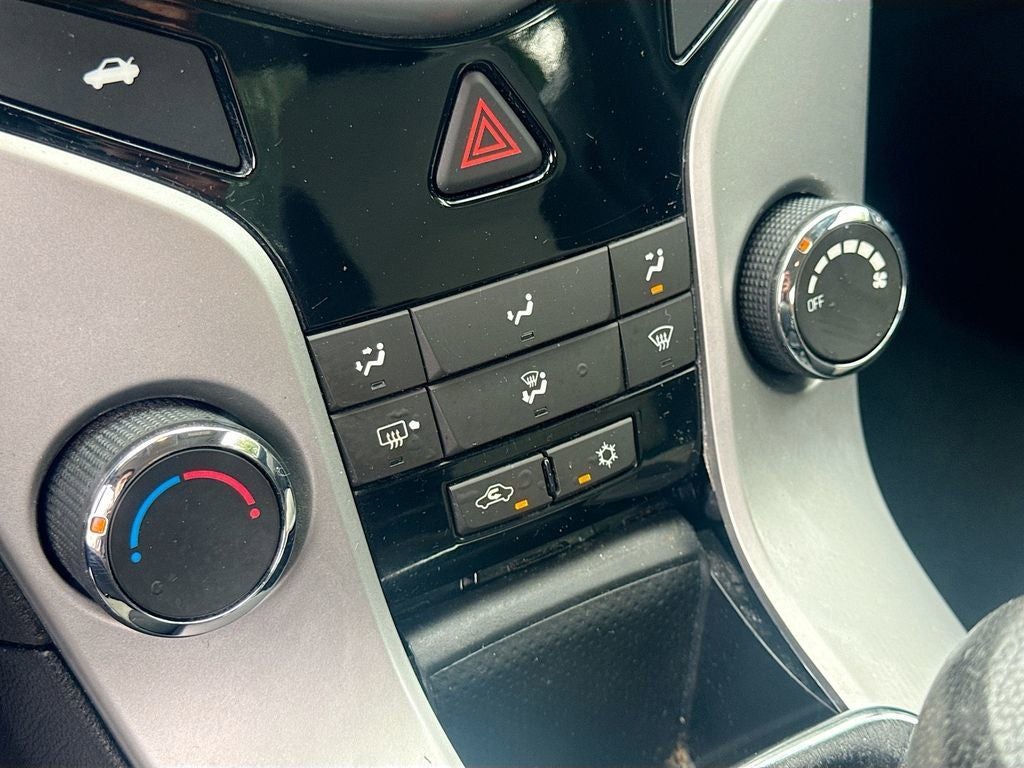 2015 Chevrolet Cruze LS 6 SPEED MANUAL