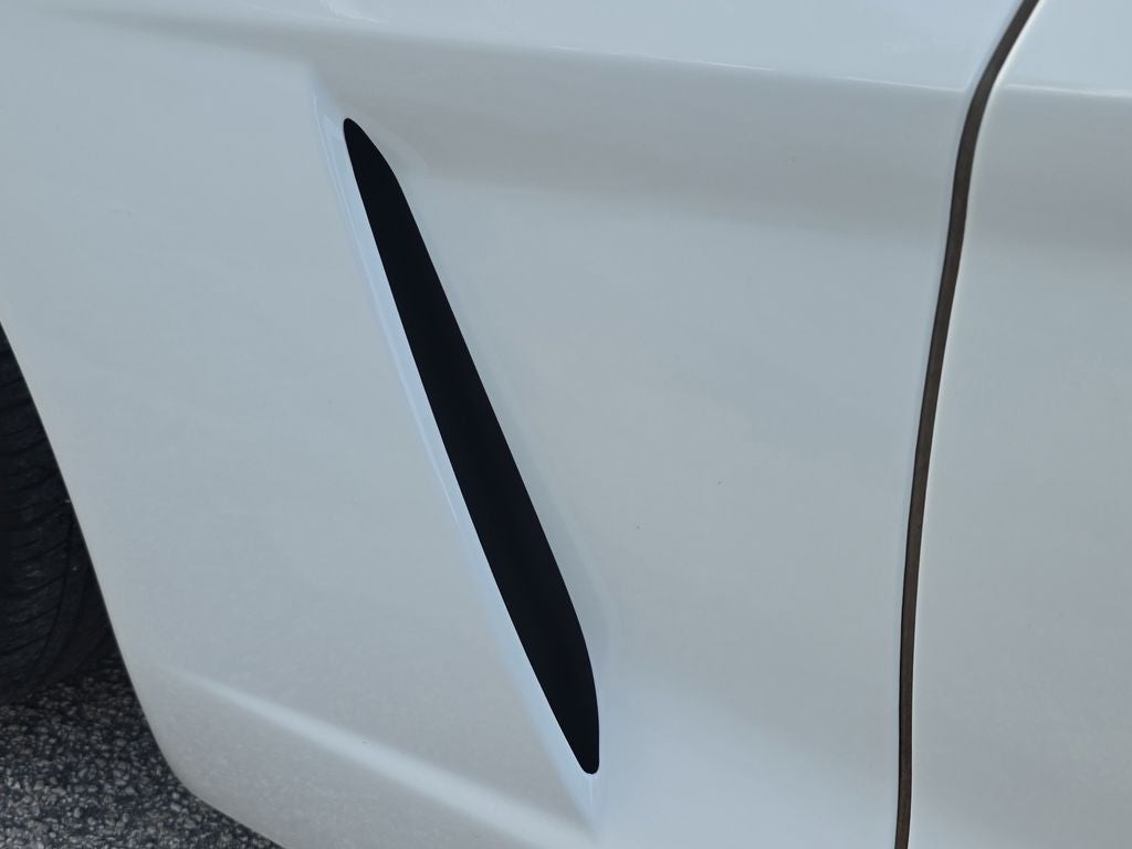 2005 Chevrolet Corvette Base