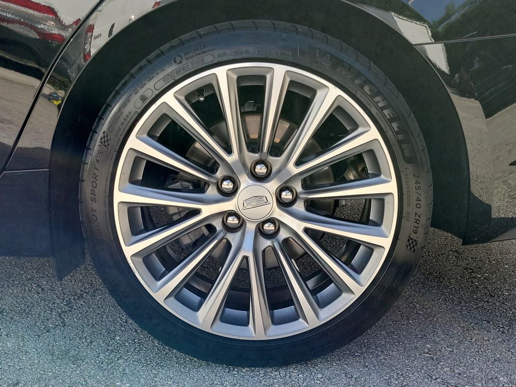 2022 Cadillac CT5 Premium Luxury