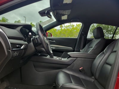 2020 Cadillac XT4 Premium Luxury