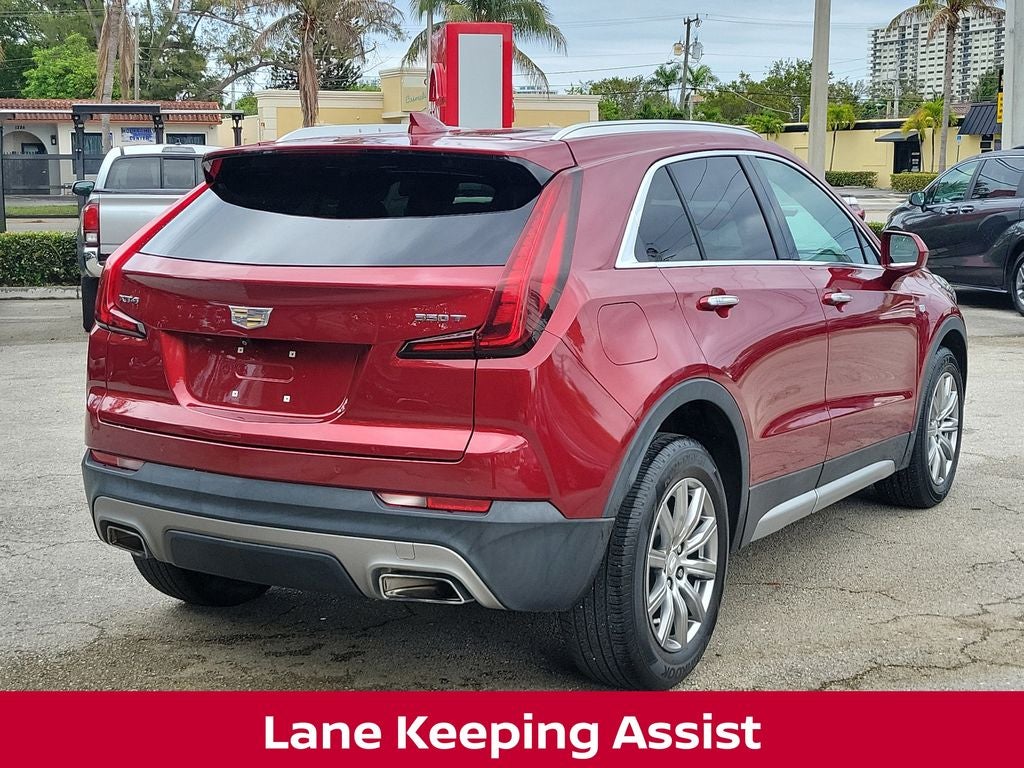 2020 Cadillac XT4 Premium Luxury