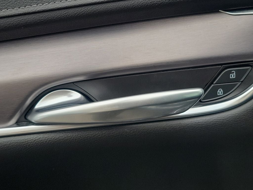 2020 Cadillac XT5 Luxury