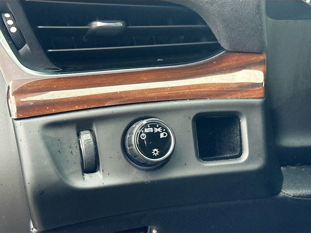 2020 Cadillac Escalade Premium Luxury