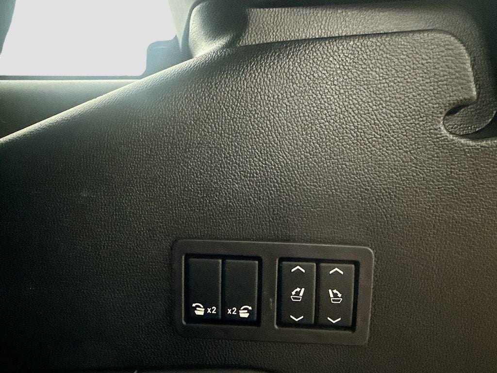 2020 Cadillac Escalade Premium Luxury