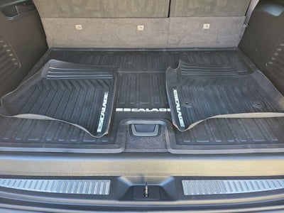 2017 Cadillac Escalade ESV Platinum Edition