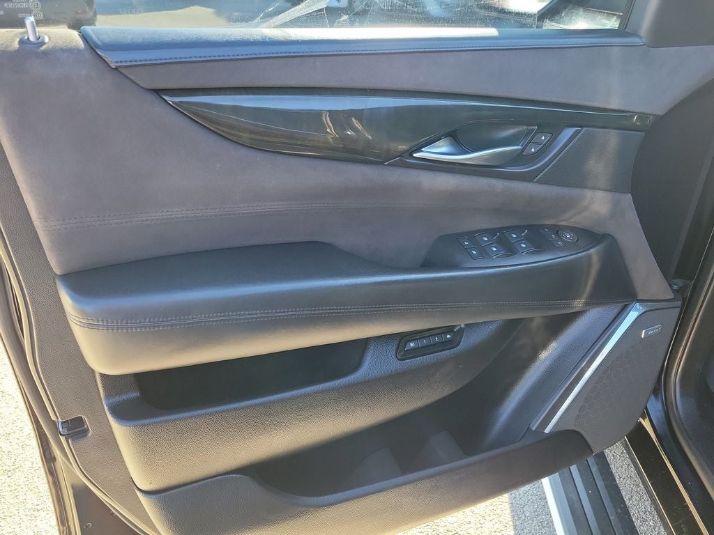 2017 Cadillac Escalade ESV Platinum Edition