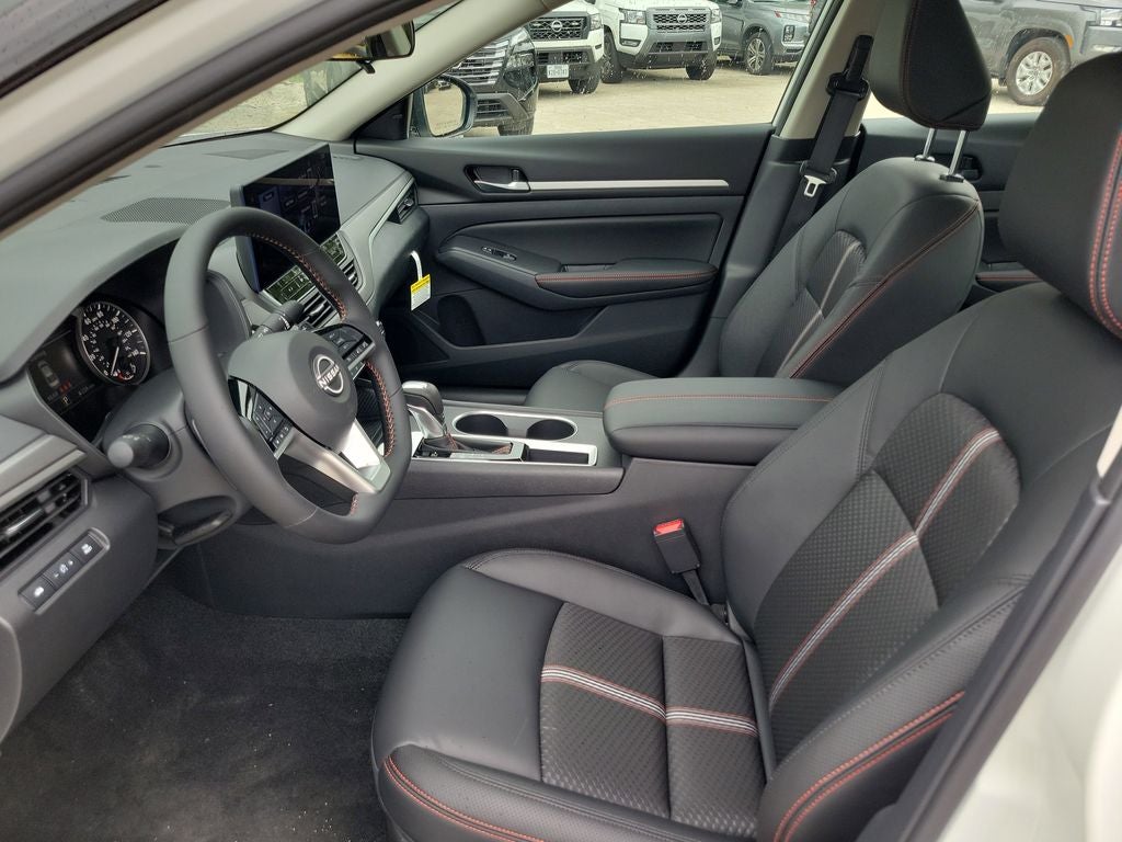 2026 Nissan Altima 2.5 SR Midnight