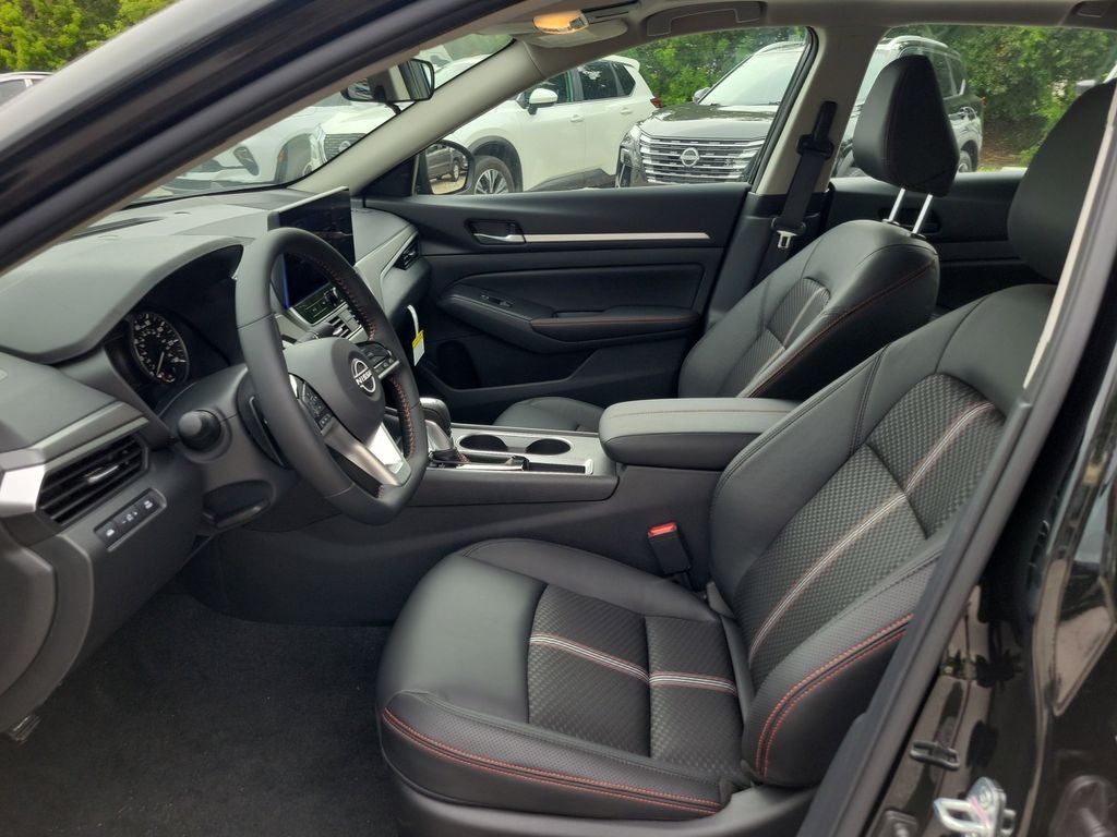 2026 Nissan Altima 2.5 SR Midnight
