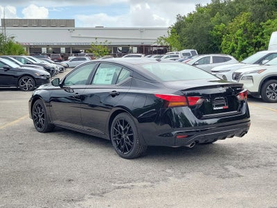 2026 Nissan Altima 2.5 SR Midnight