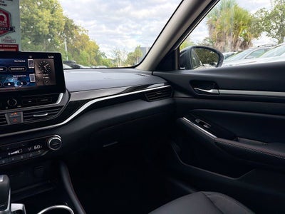 2025 Nissan Altima 2.5 SR