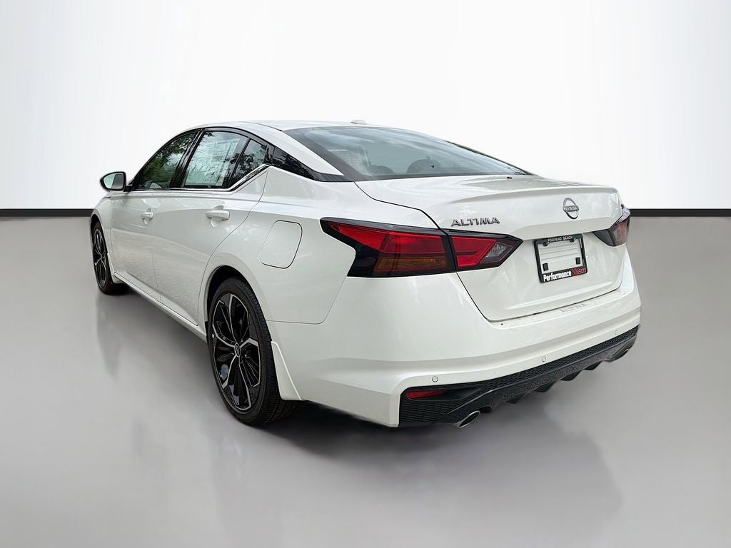 2025 Nissan Altima 2.5 SR