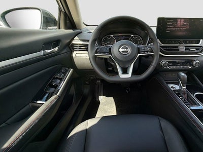 2025 Nissan Altima 2.5 SR