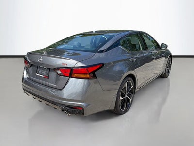 2025 Nissan Altima 2.5 SR