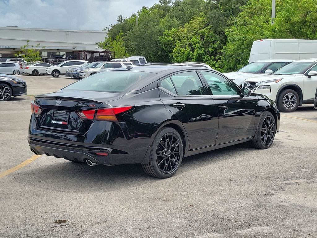 2026 Nissan Altima 2.5 SR Midnight