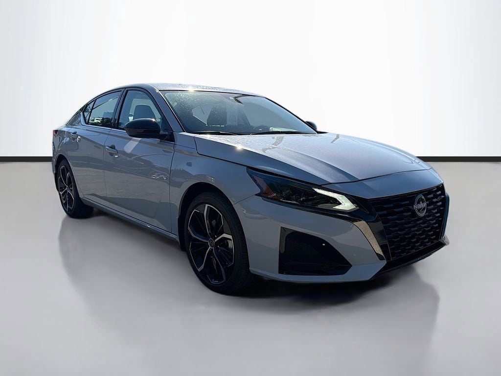 2025 Nissan Altima 2.5 SR