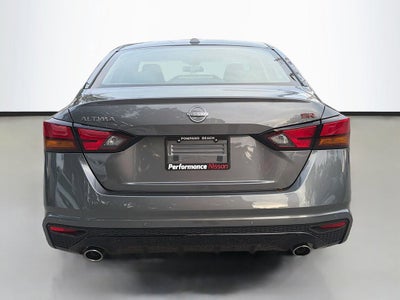 2025 Nissan Altima 2.5 SR