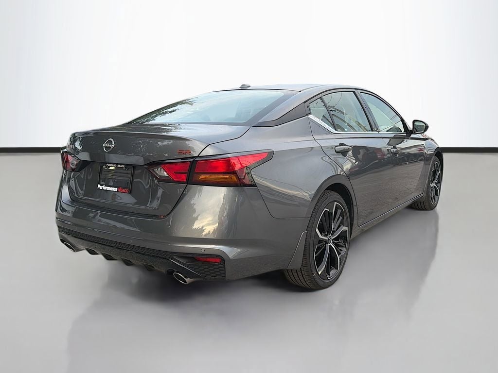 2025 Nissan Altima 2.5 SR