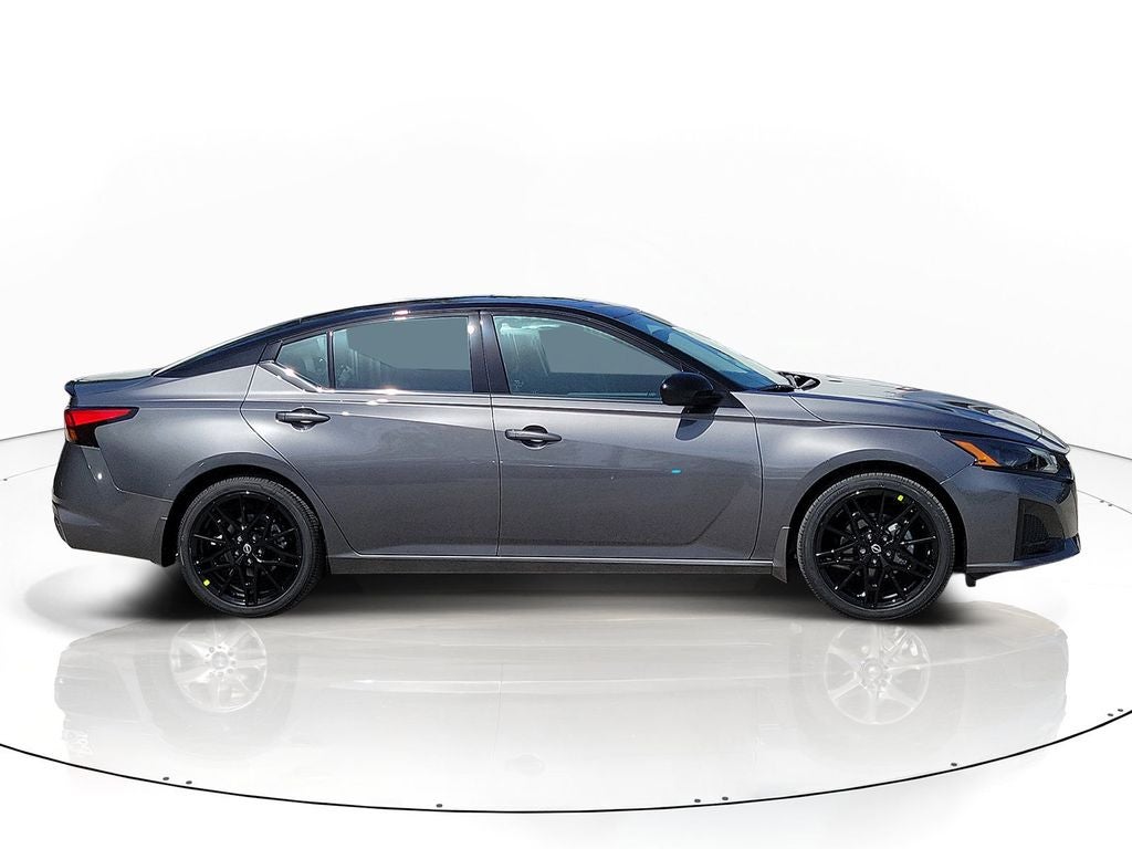 2026 Nissan Altima 2.5 SR Midnight