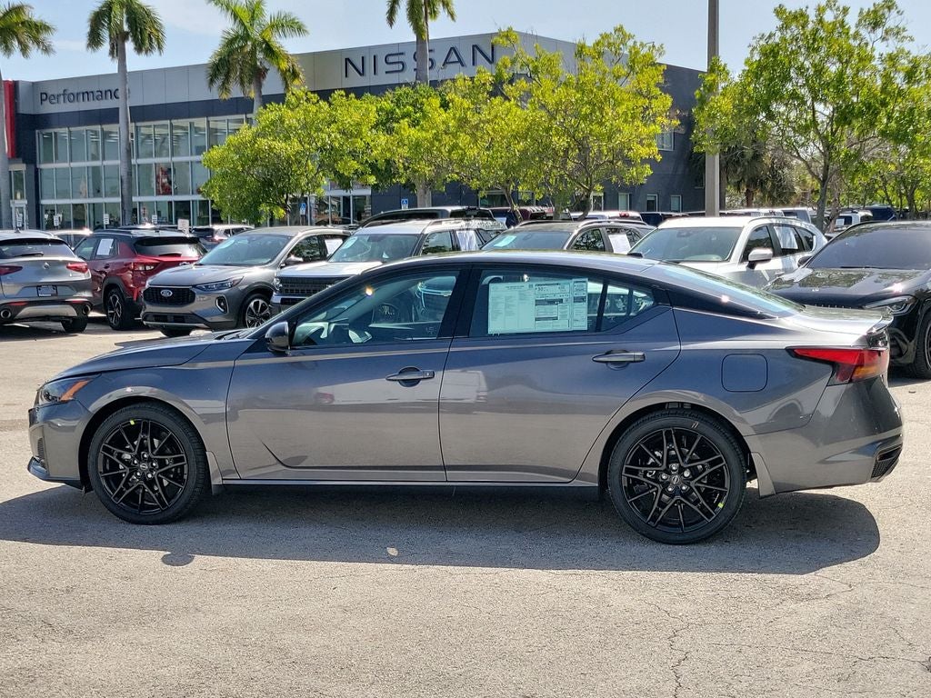 2026 Nissan Altima 2.5 SR Midnight
