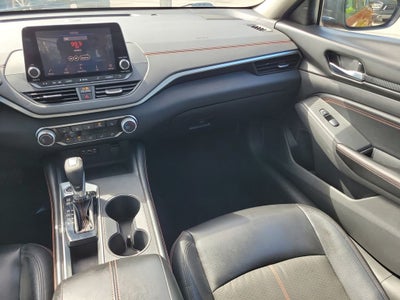 2020 Nissan Altima 2.5 SR W/PREMIUM PACKAGE